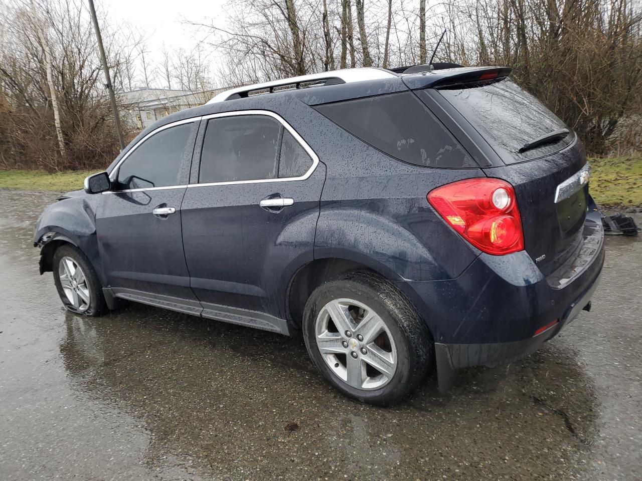 2015 Chevrolet Equinox - Image 2