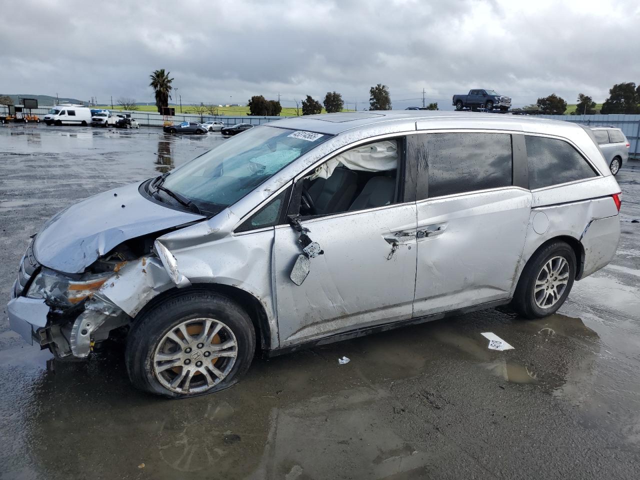 2011 Honda Odyssey - Image 1