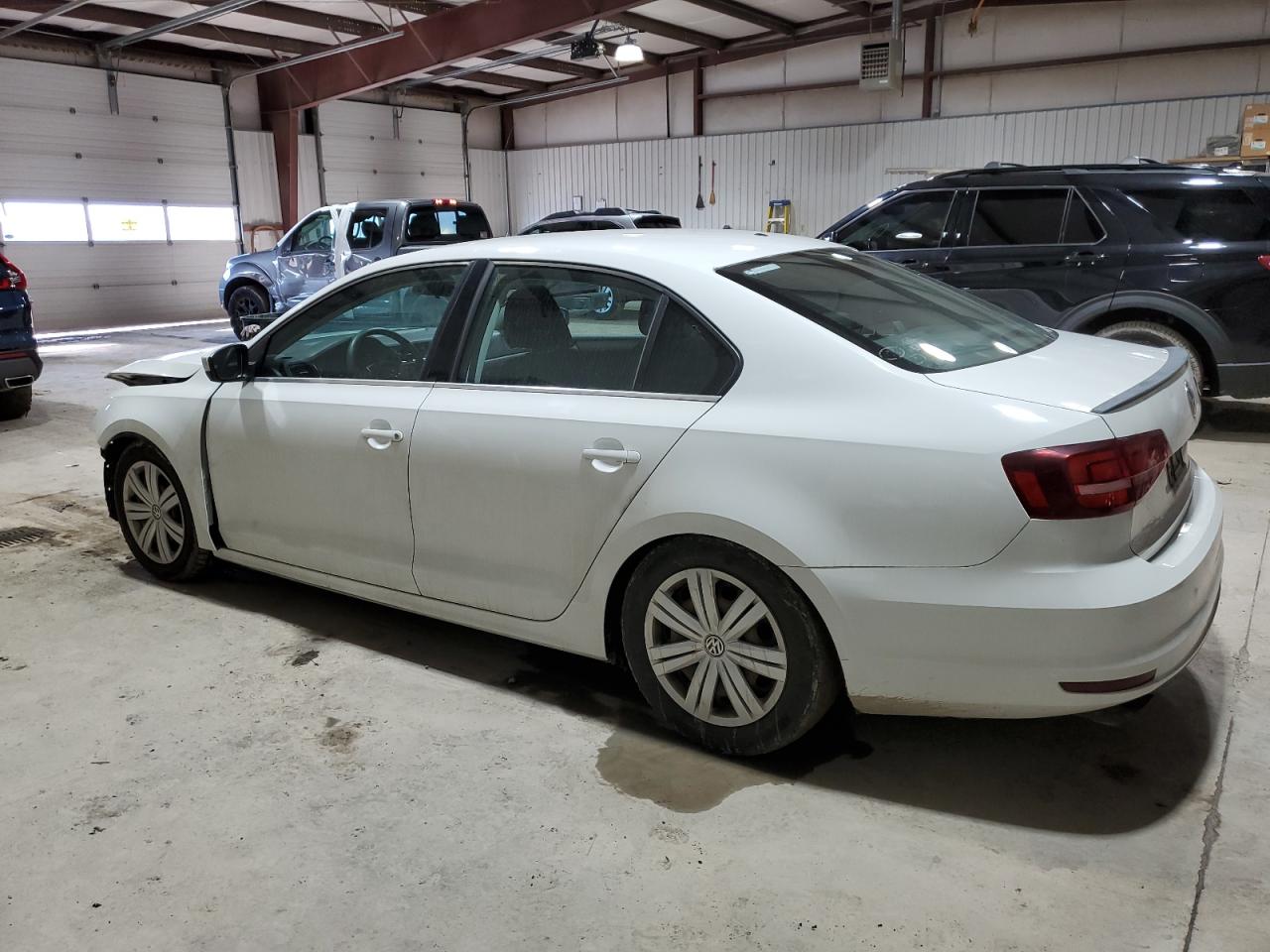 2017 Volkswagen Jetta - Image 2