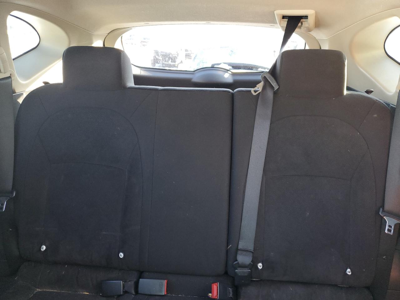 2010 Nissan Rogue - Image 10