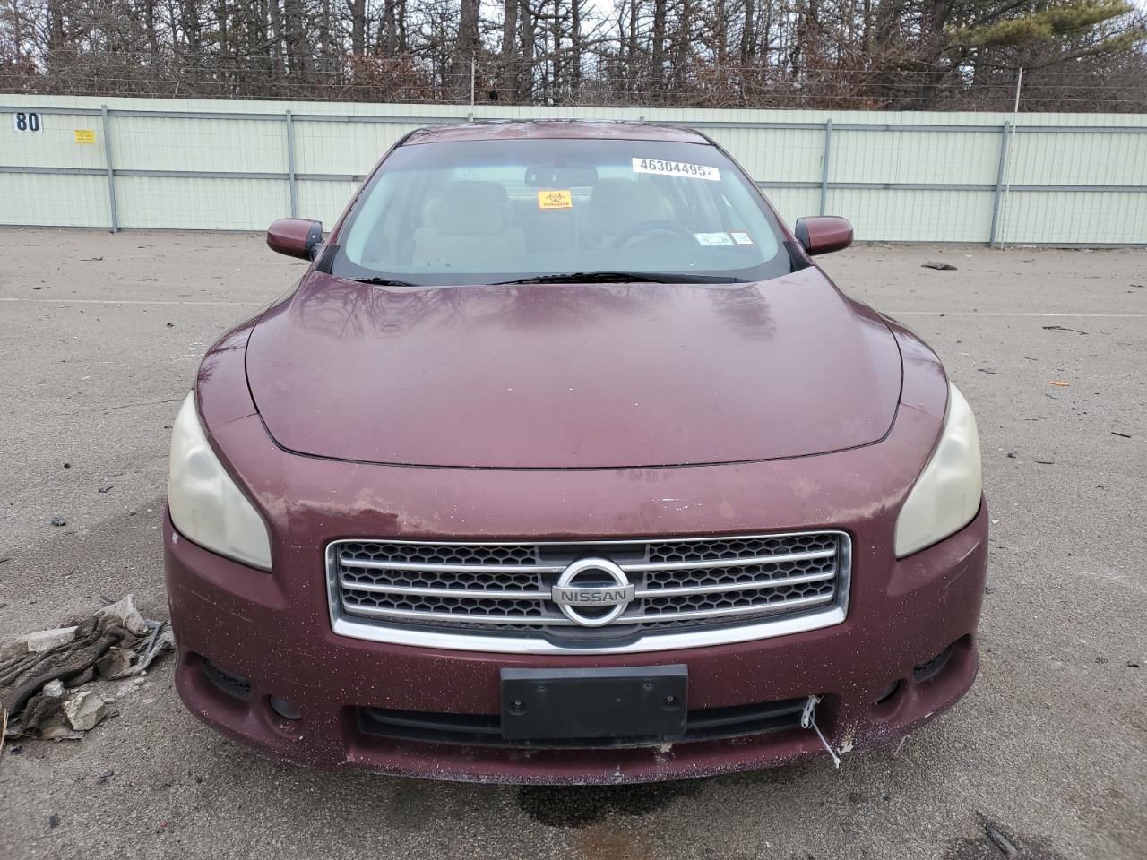 2010 Nissan Maxima - Image 5