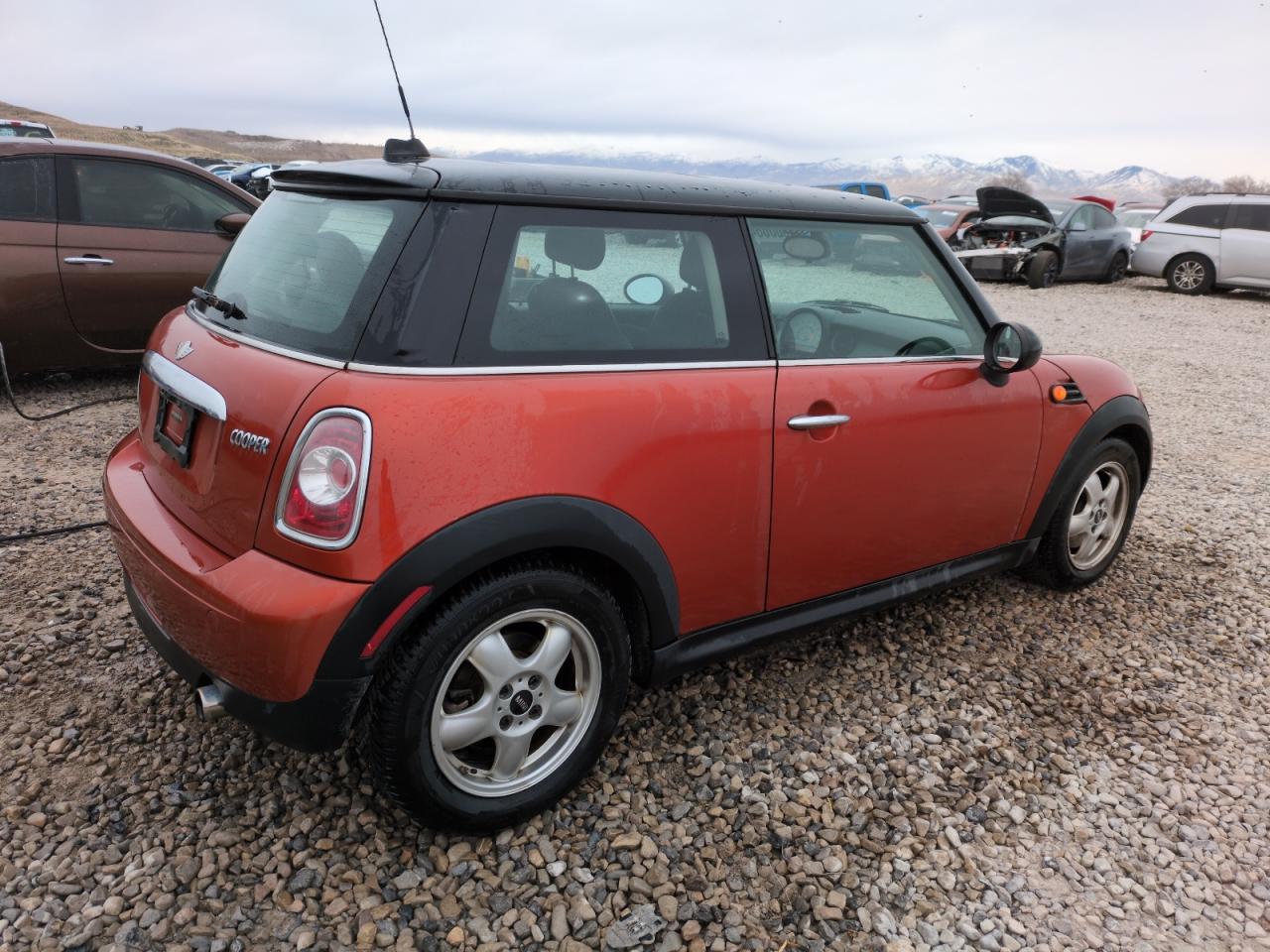 2011 MINI Cooper - Image 3