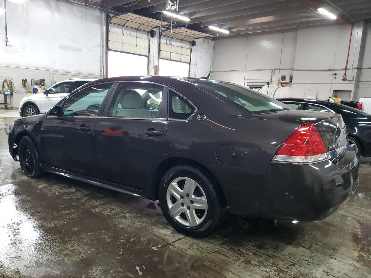 2009 Chevrolet Impala - Image 2