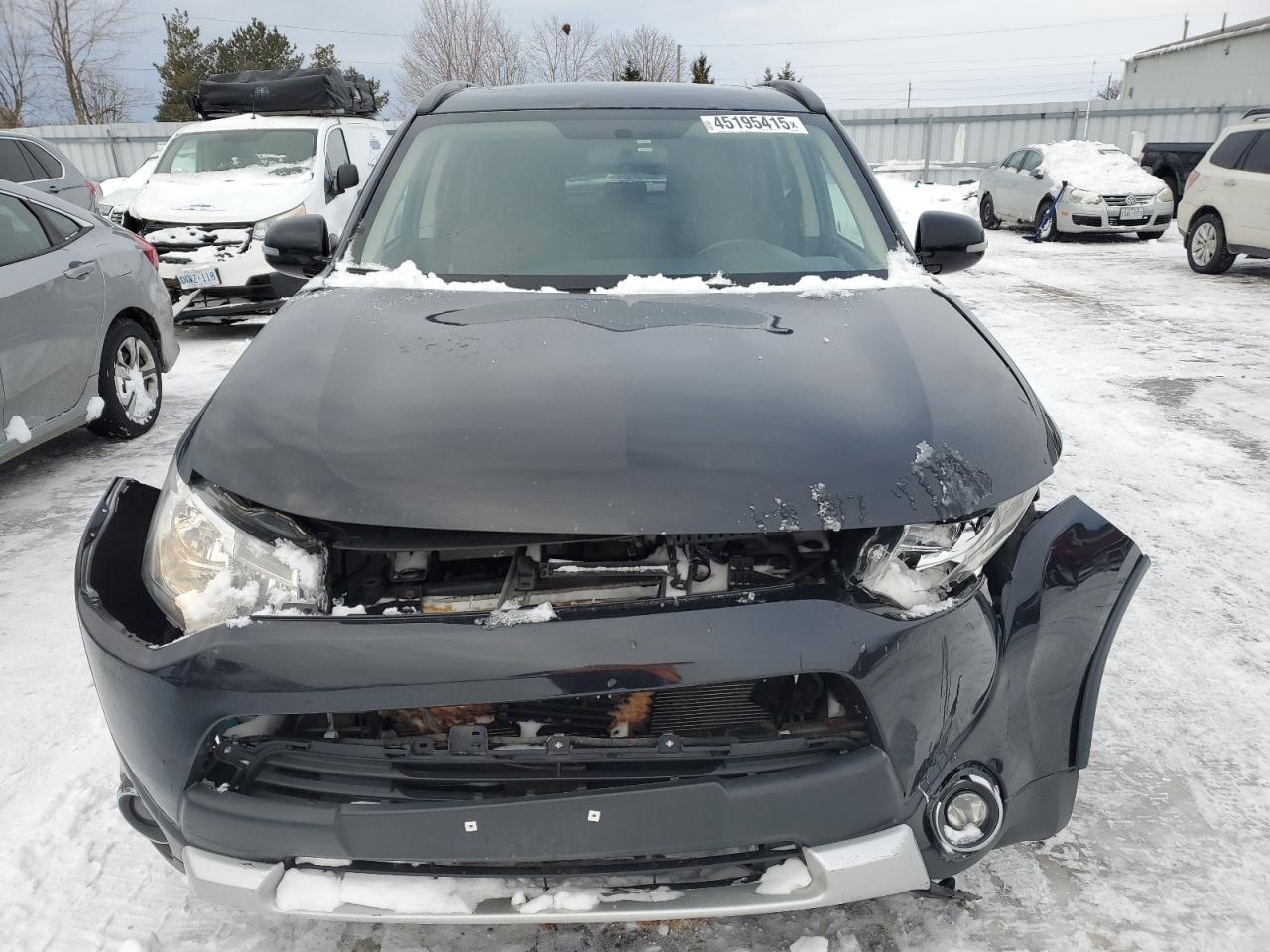2015 Mitsubishi Outlander - Image 5