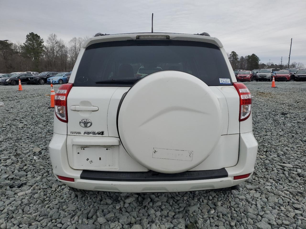 2009 Toyota RAV 4 - Image 6