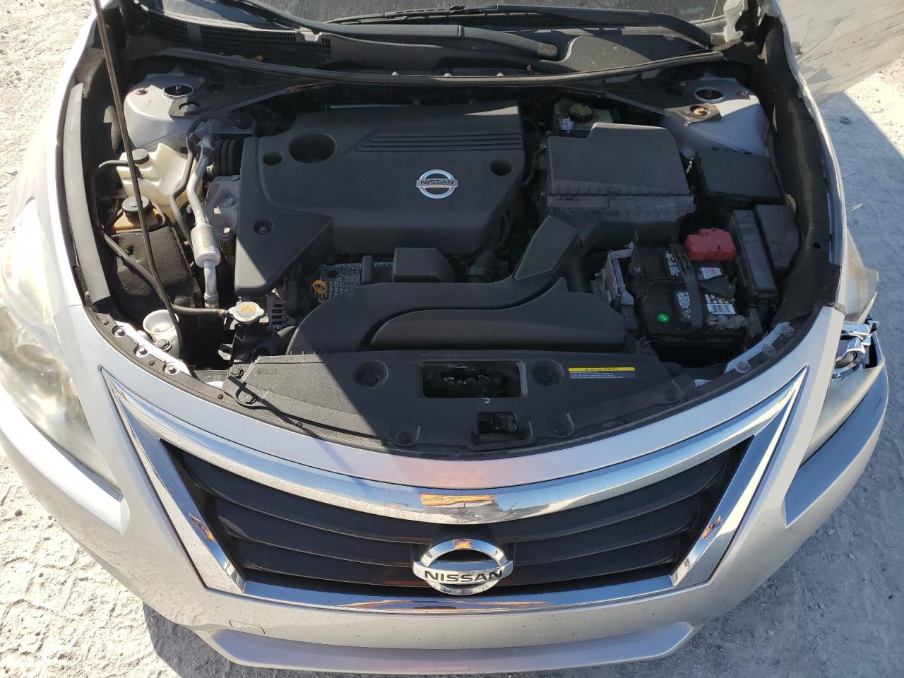 2015 Nissan Altima - Image 11