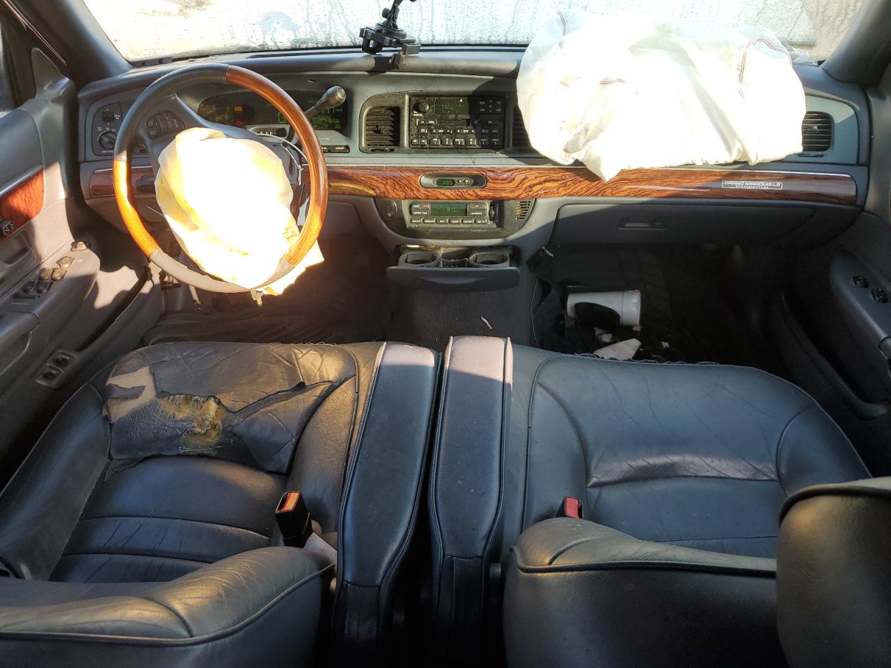 2002 Mercury Grand Marquis - Image 8