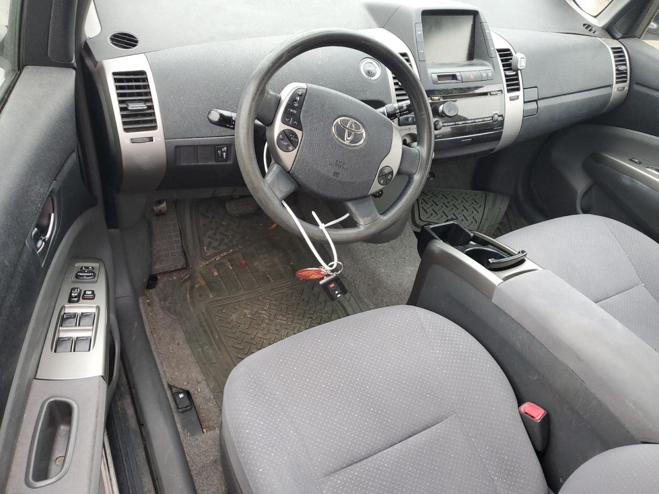 2006 Toyota Prius - Image 8
