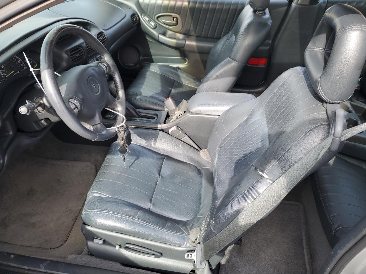 2001 Pontiac Grand Prix - Image 7