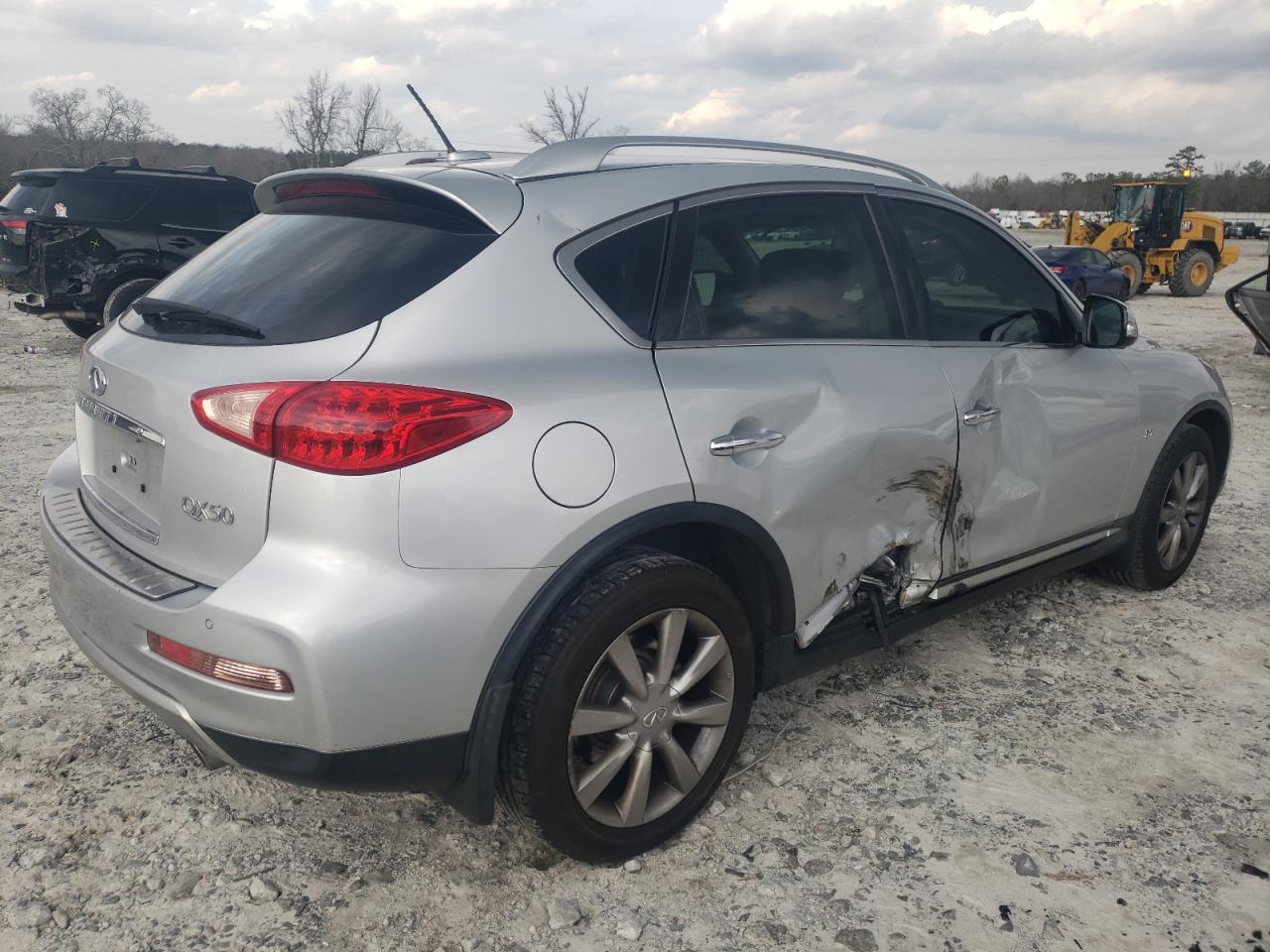 2016 Infiniti QX50 - Image 3