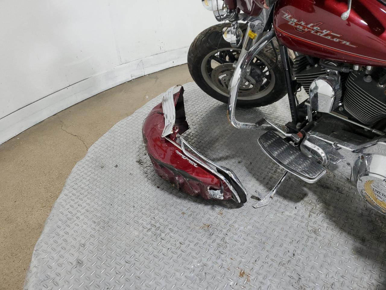 2001 Harley-Davidson Flhtpi VIN: 1HD1FMW111Y630878 Lot: 44684565