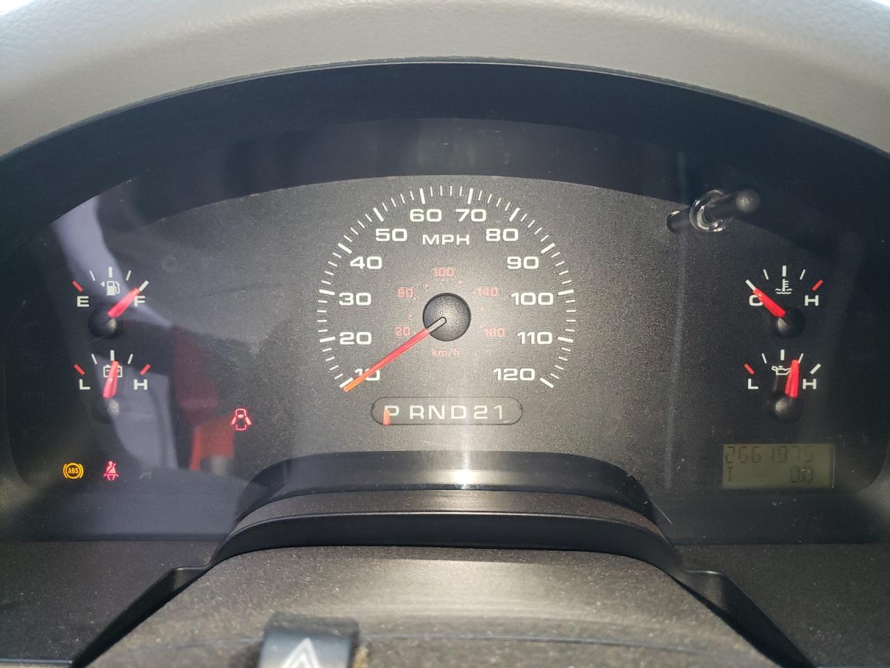 2004 Ford F-150 - Image 9