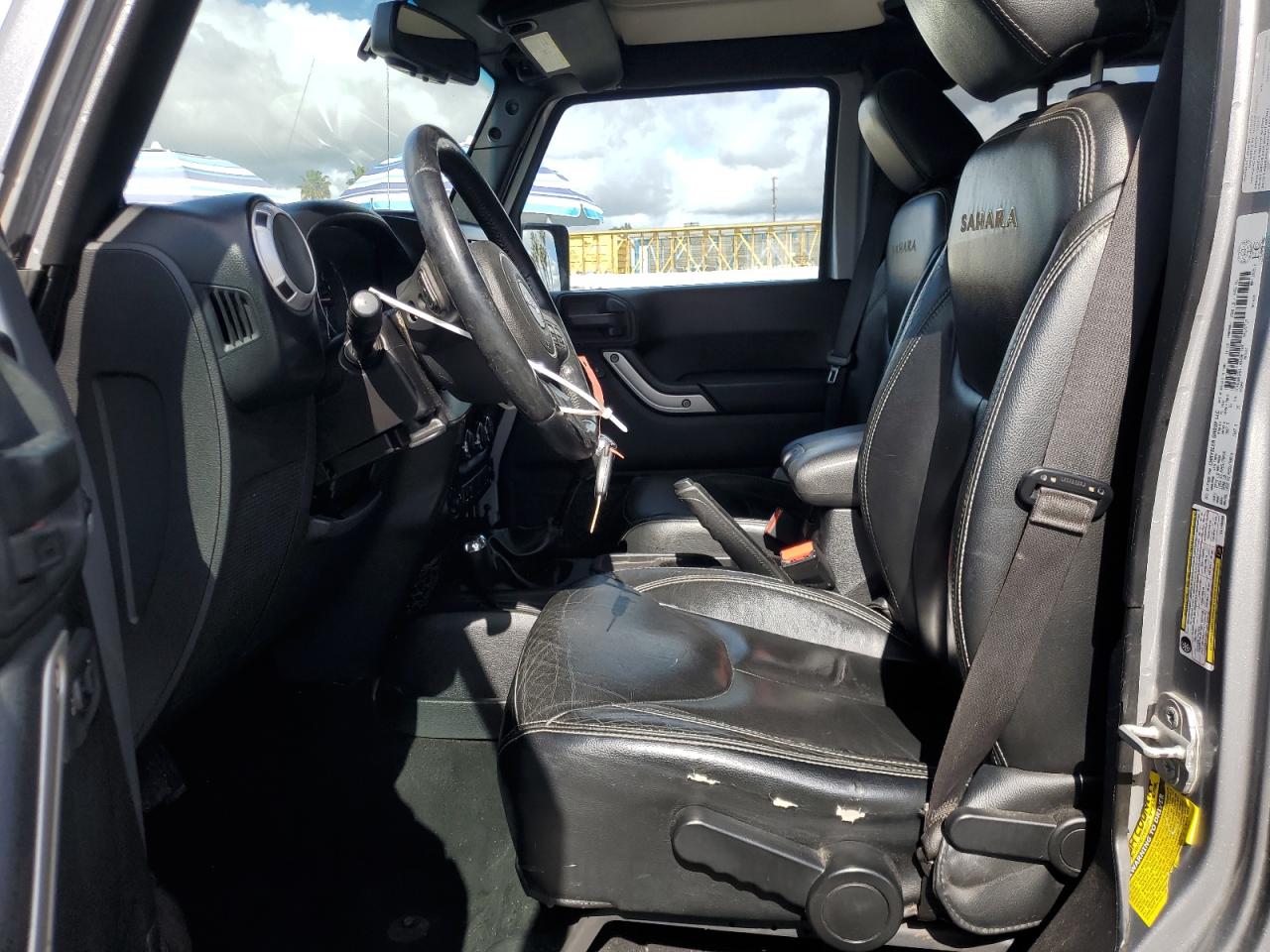 2014 Jeep Wrangler - Image 7