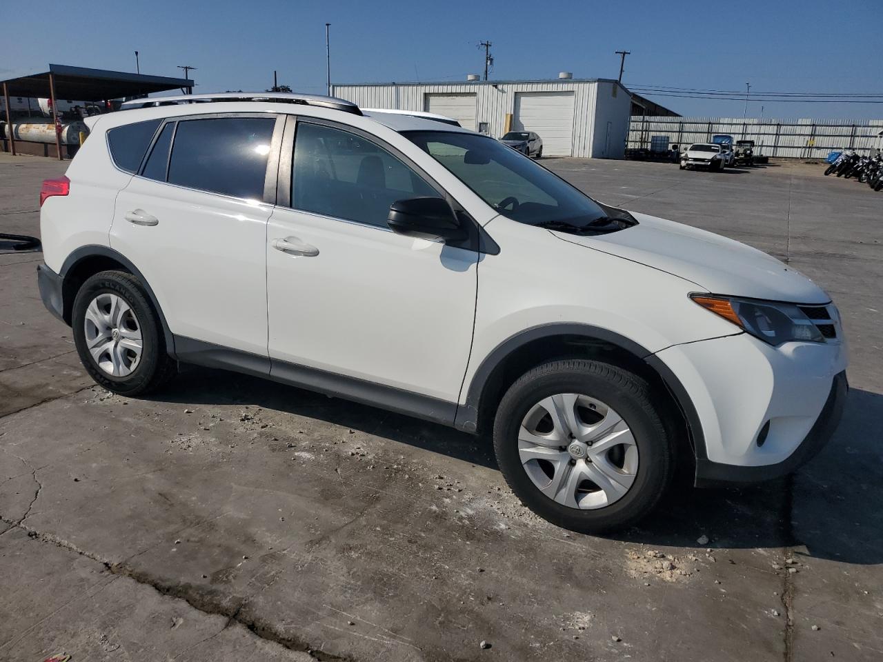 2015 Toyota RAV 4 - Image 4