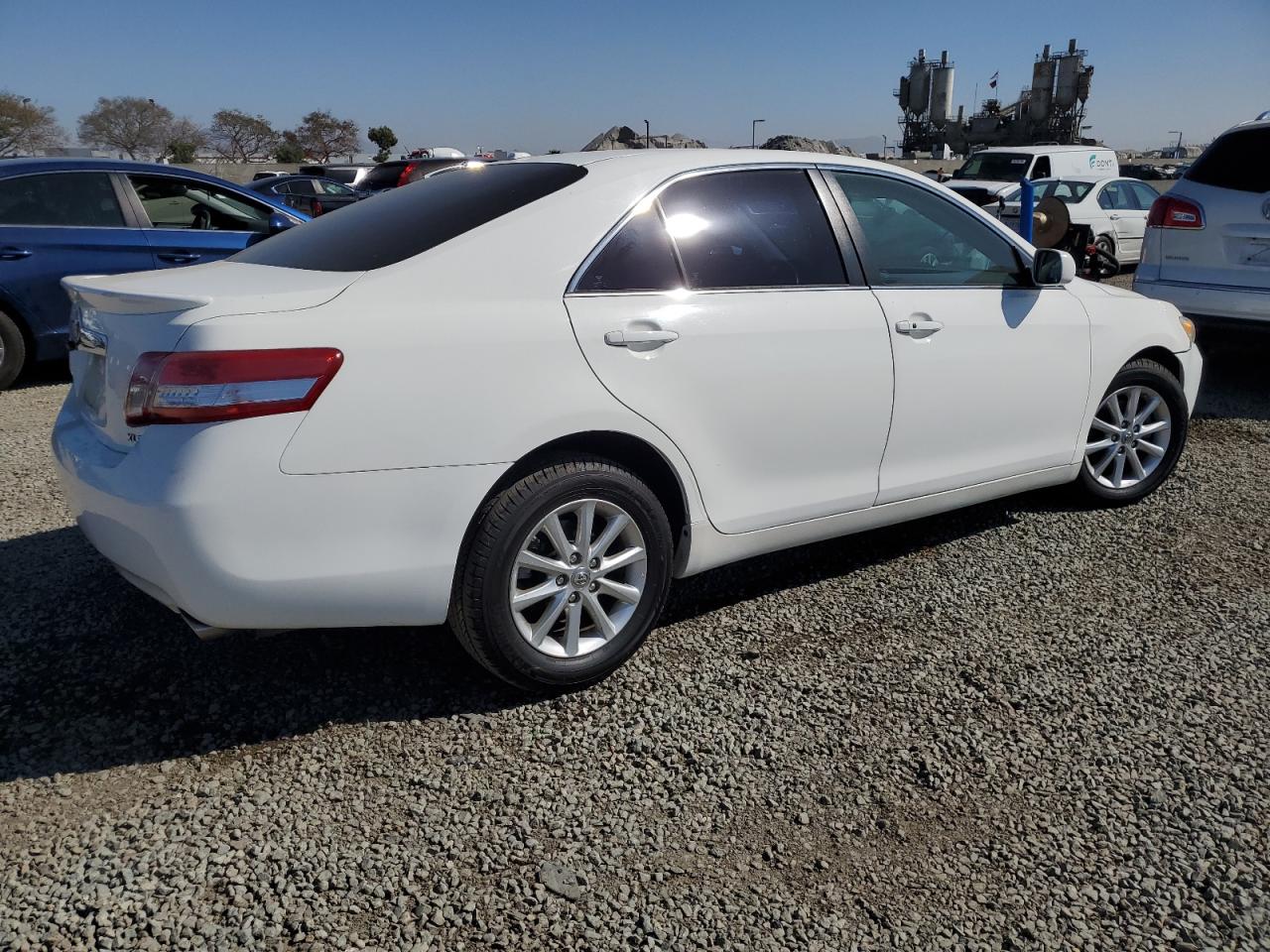 2011 Toyota Camry - Image 3