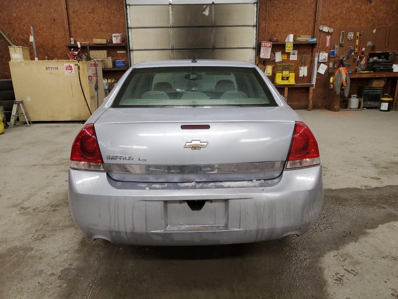 2006 Chevrolet Impala - Image 6