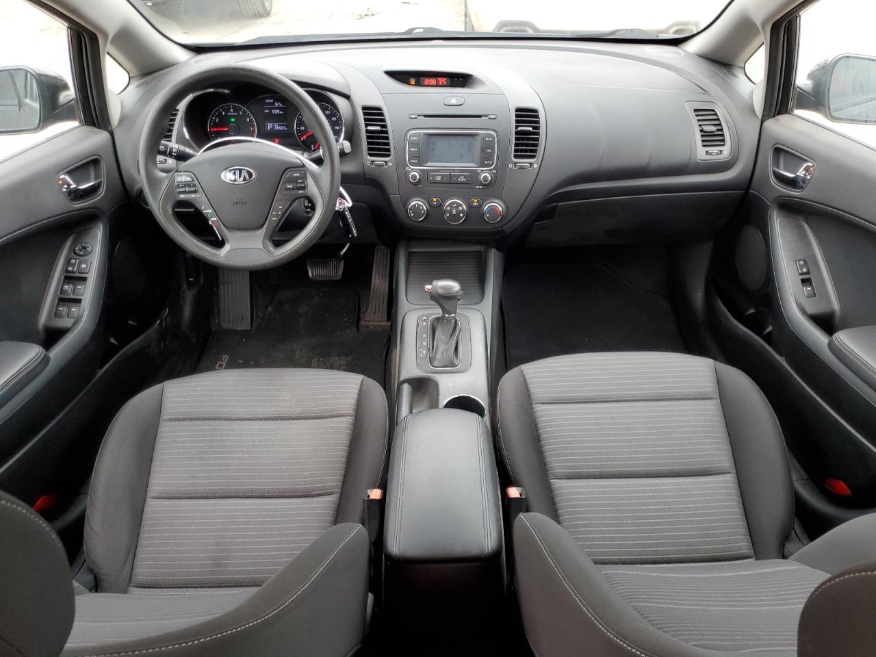 2016 Kia Forte - Image 8