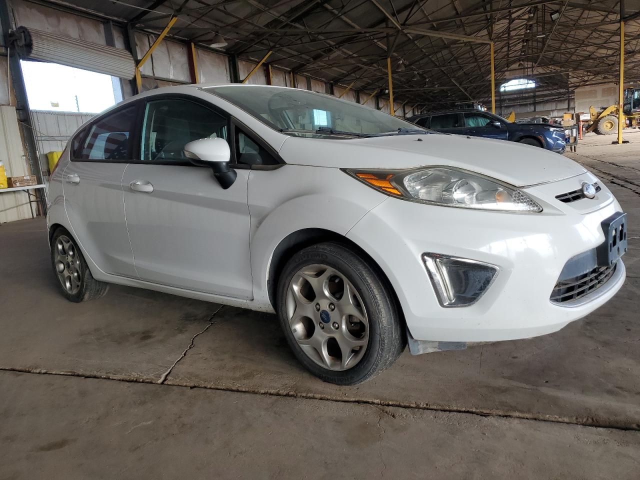 2012 Ford Fiesta - Image 4