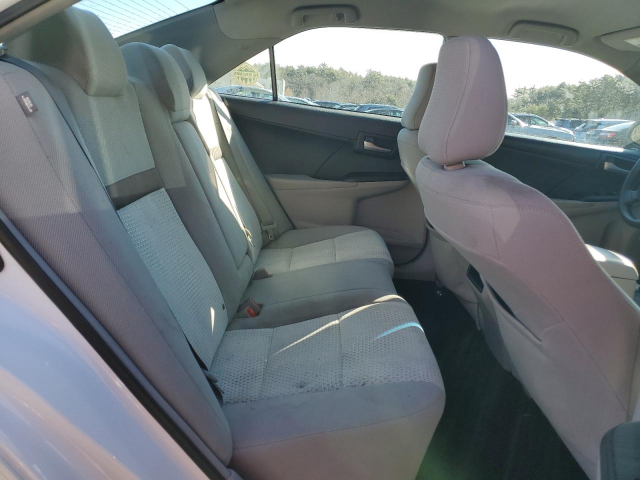 2014 Toyota Camry - Image 11