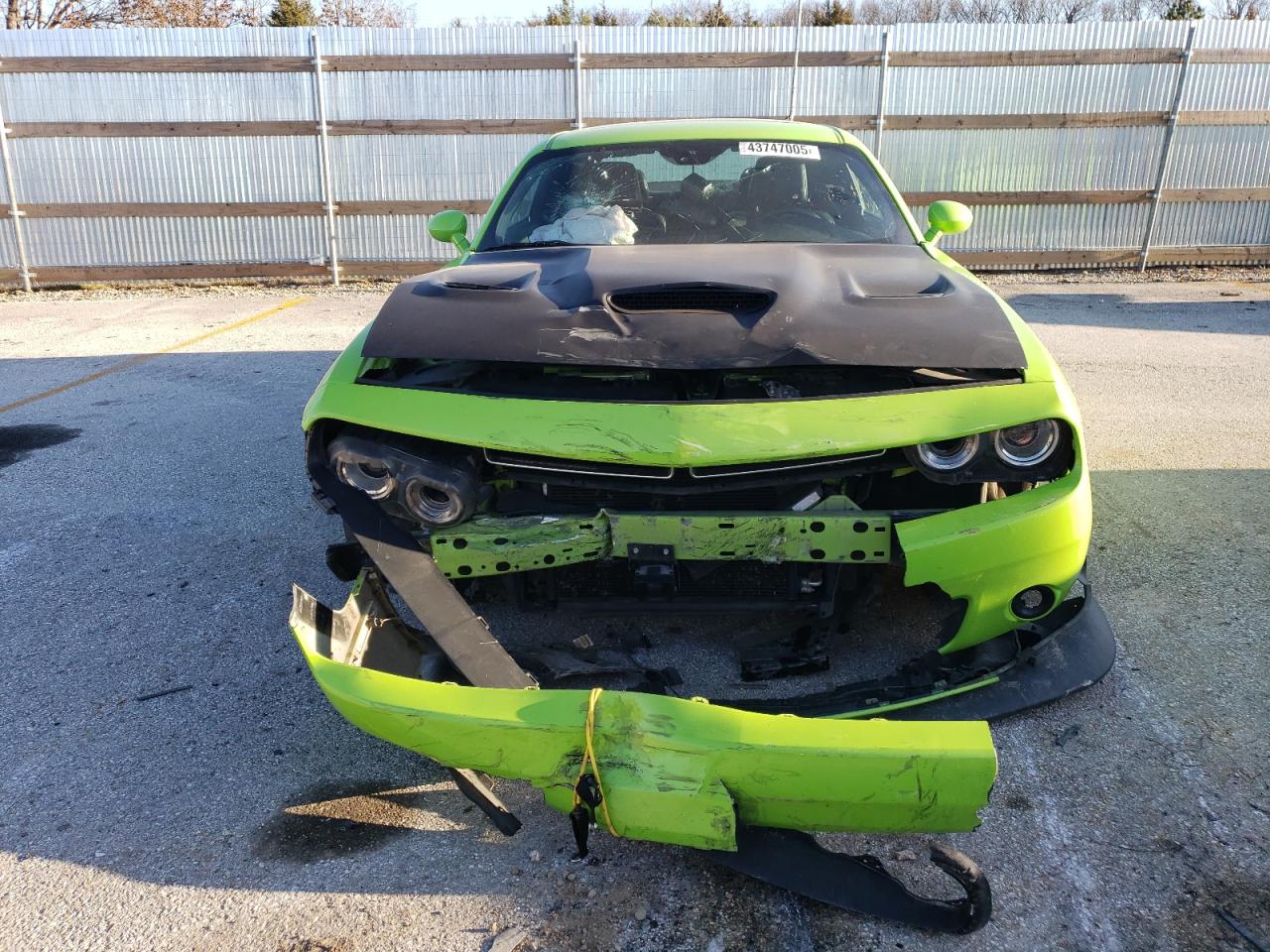 2019 Dodge Challenger - Image 5
