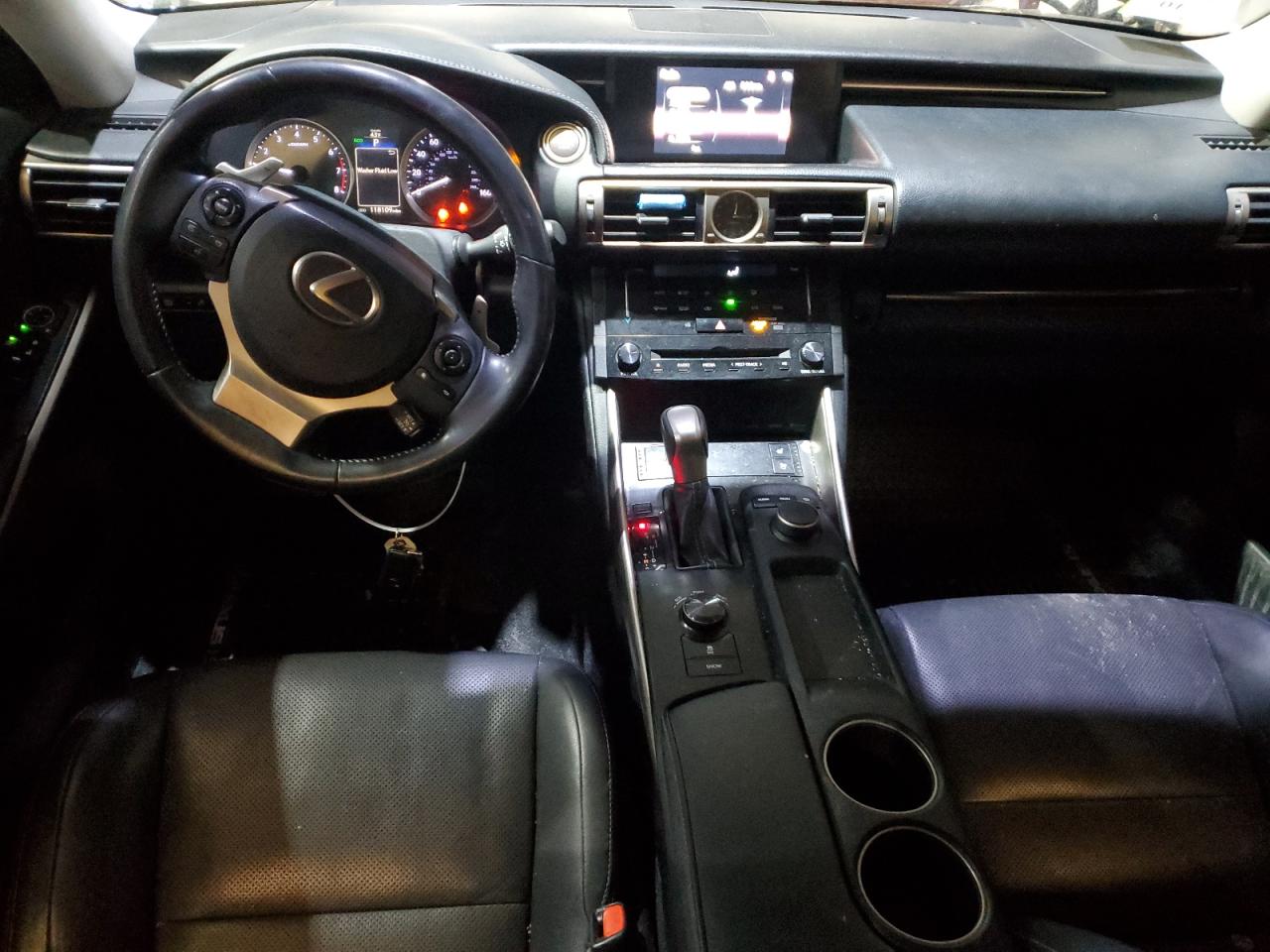 2014 Lexus IS - Image 8