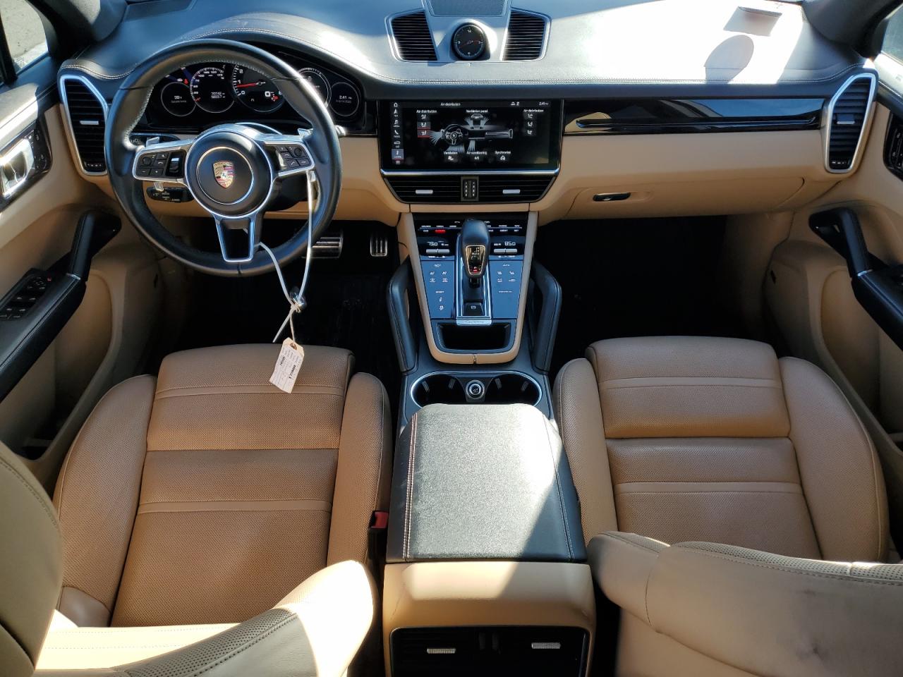 2019 Porsche Cayenne - Image 8