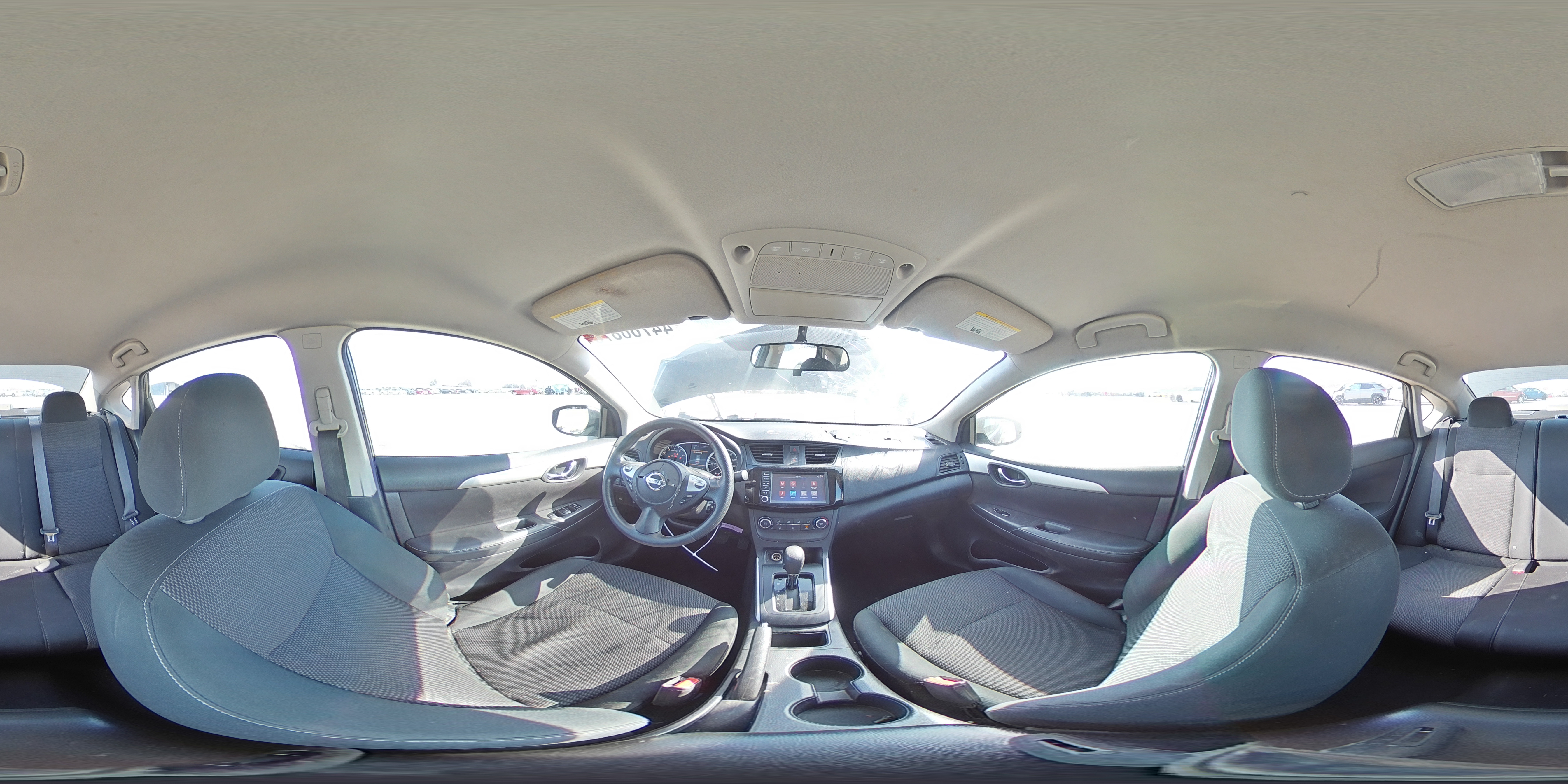 2019 Nissan Sentra - Image 12