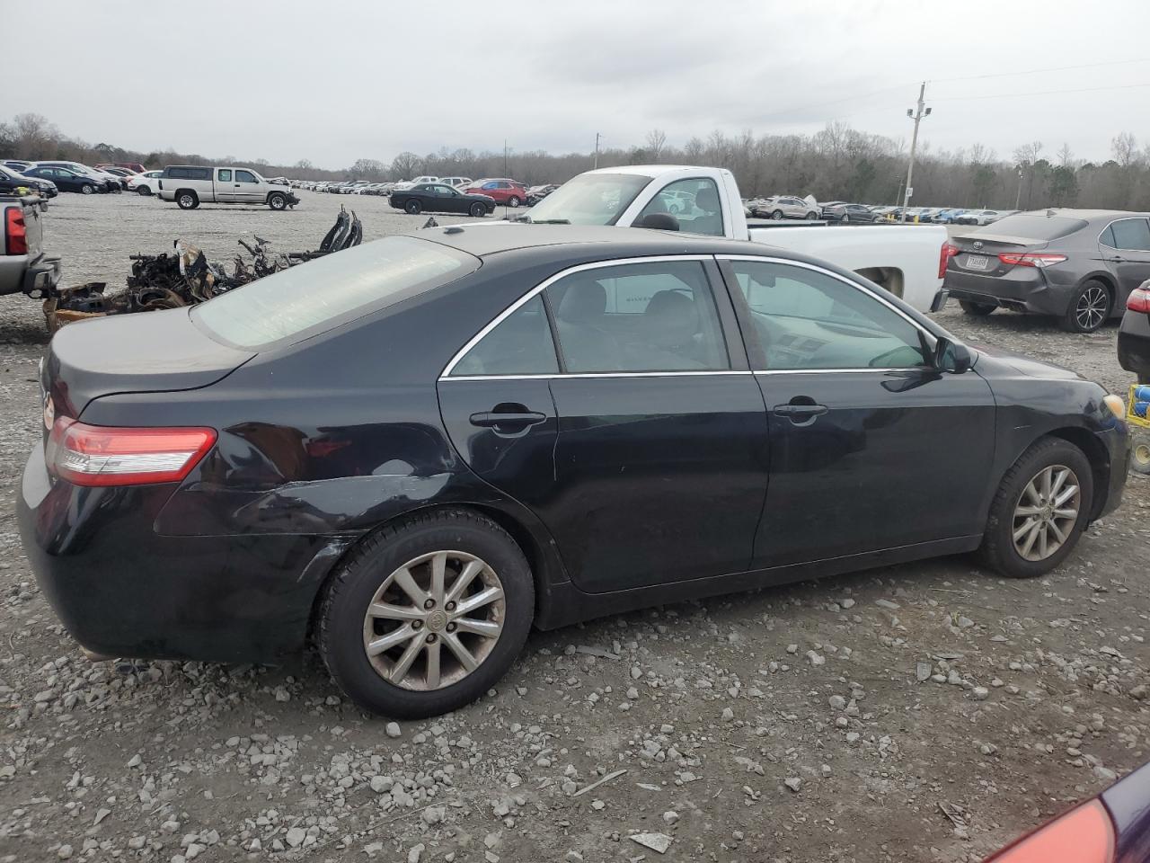 2011 Toyota Camry - Image 3
