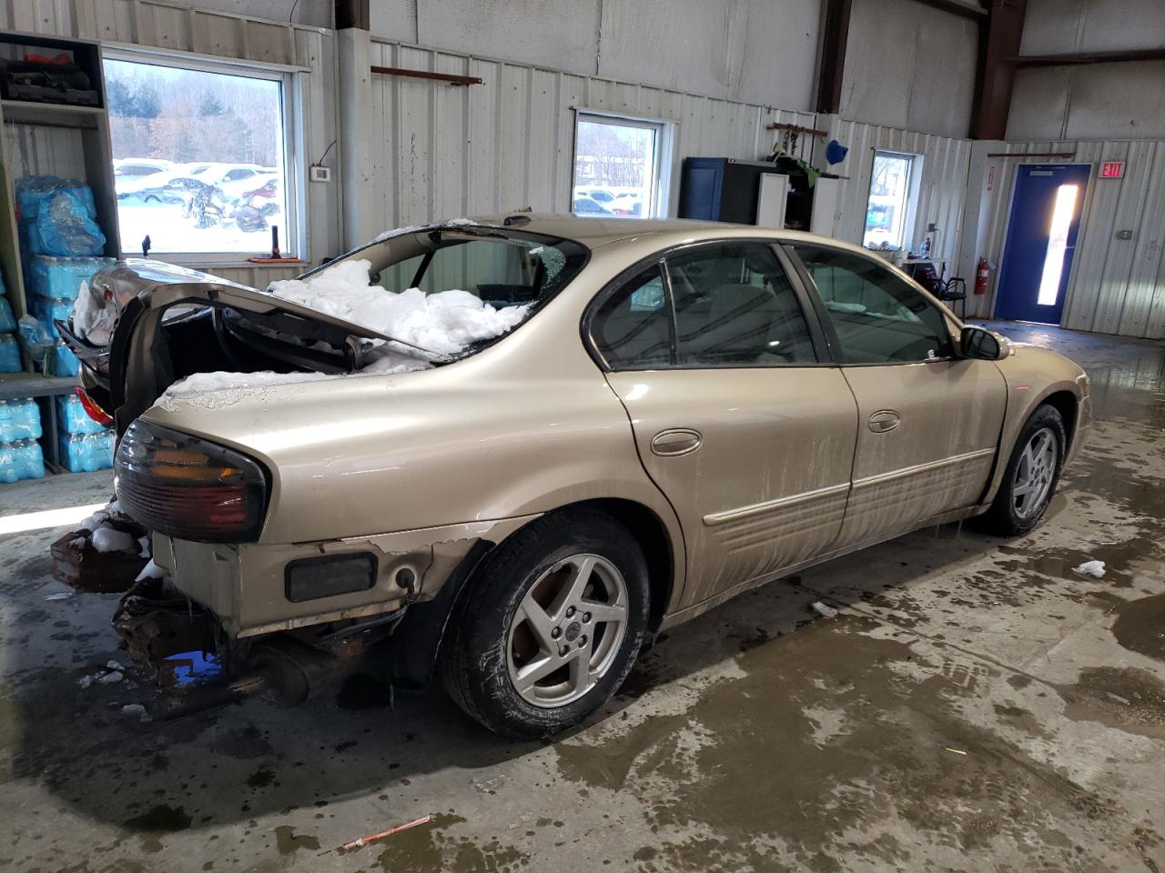 2005 Pontiac Bonneville - Image 3