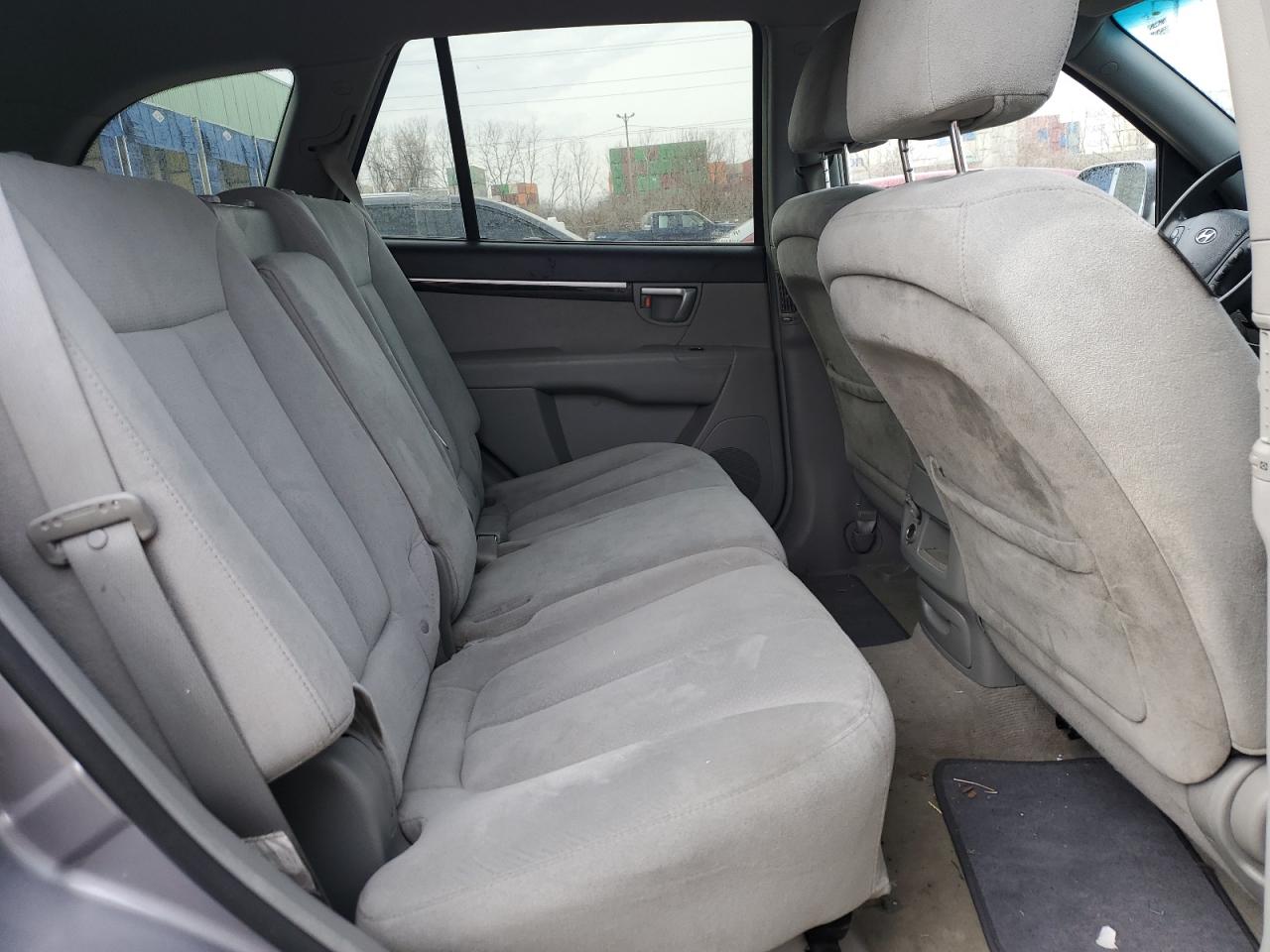 2008 Hyundai Santa Fe - Image 11
