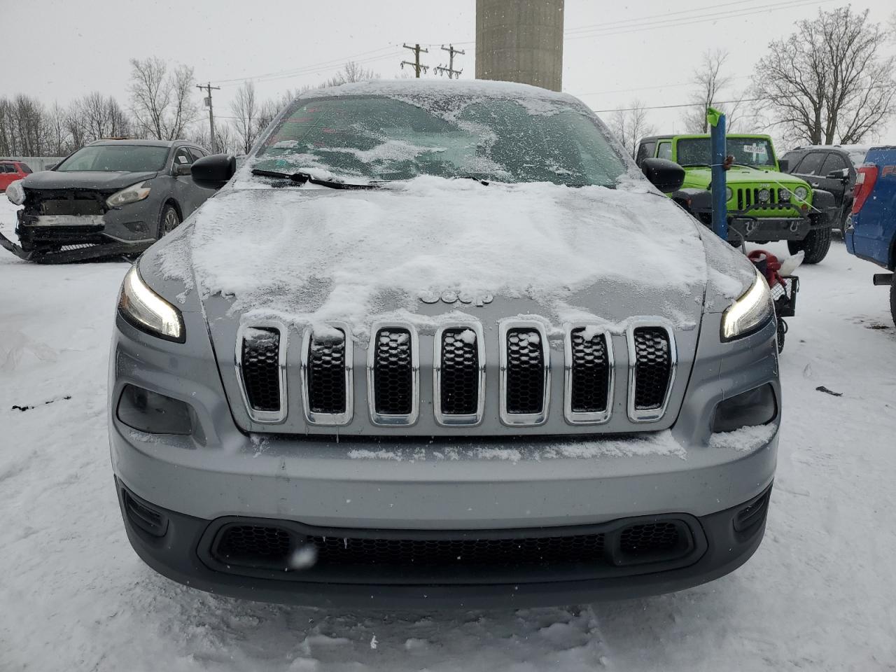 2016 Jeep Grand Cherokee - Image 5