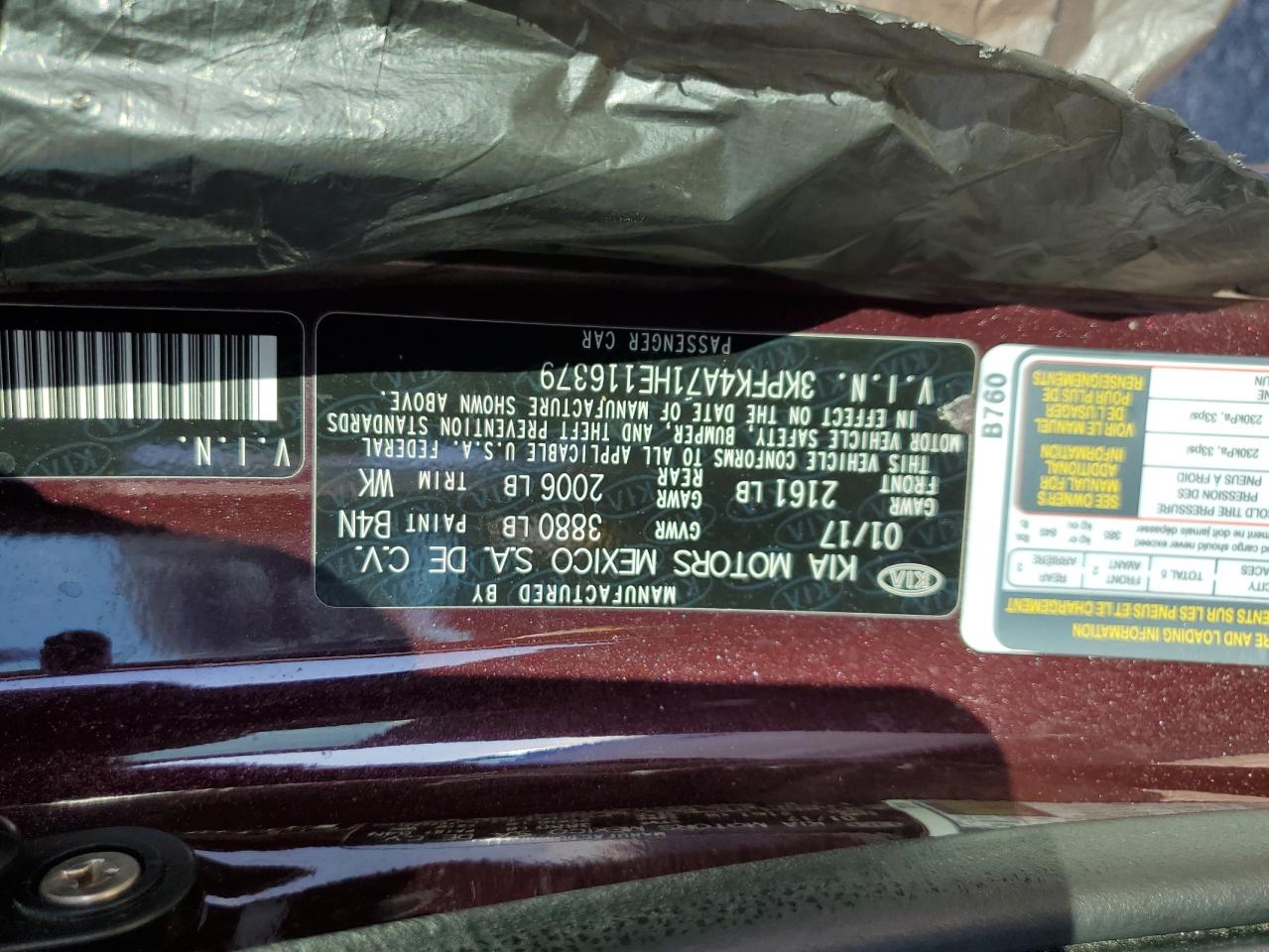 2017 Kia Forte - Image 12