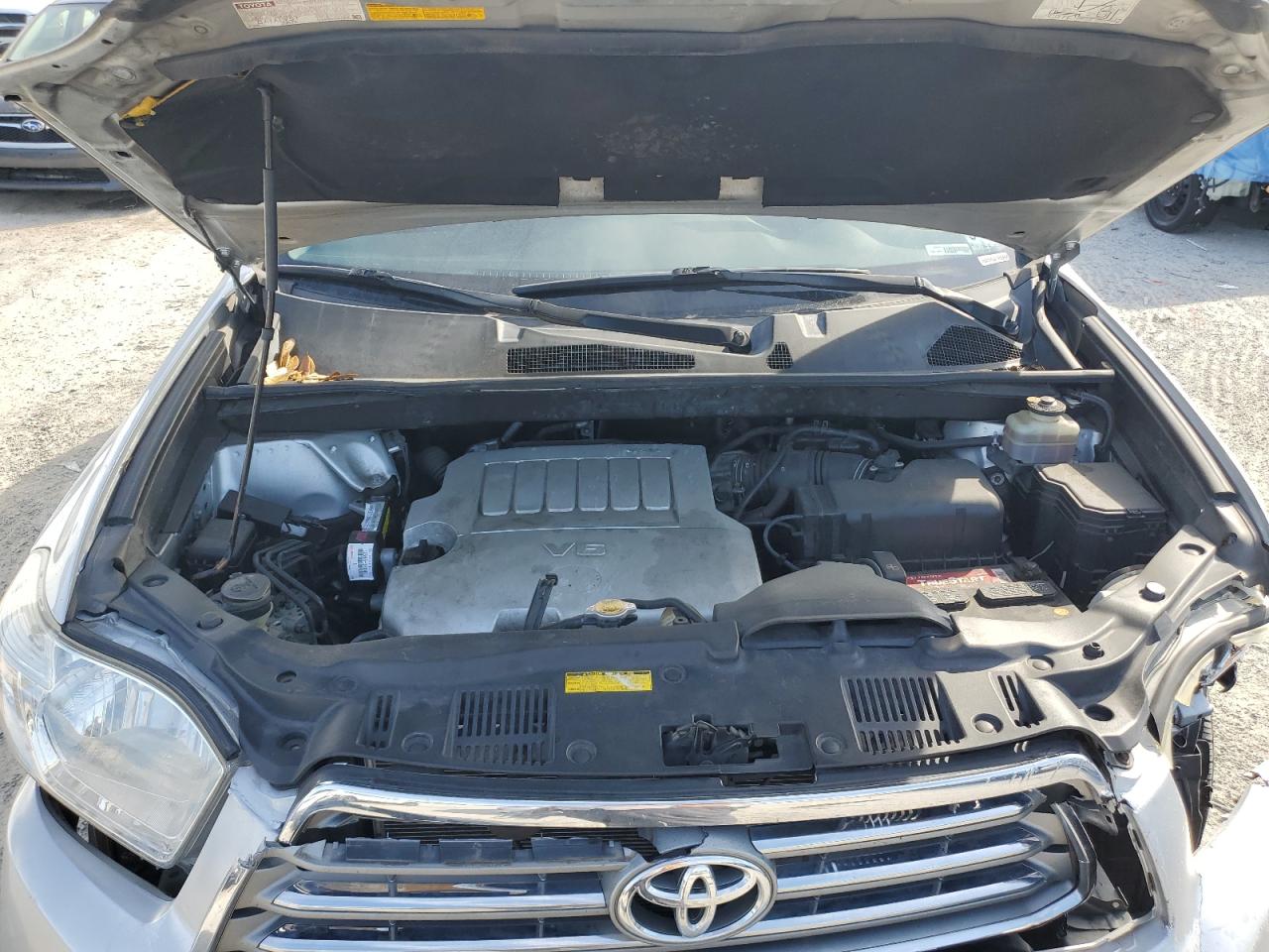 2008 Toyota Highlander - Image 12