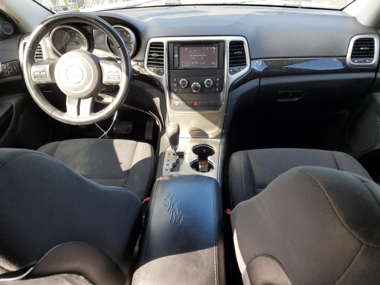 2012 Jeep Grand Cherokee - Image 8