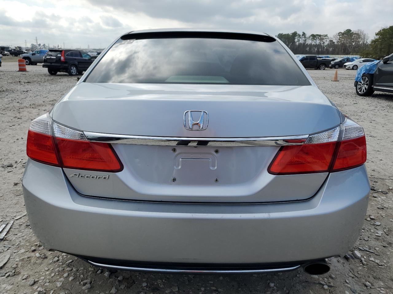 2013 Honda Accord - Image 6