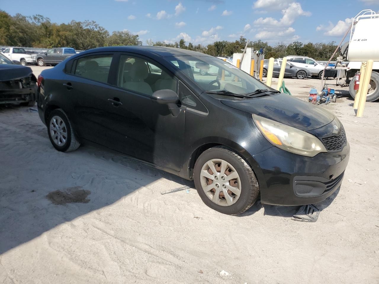 2013 Kia Rio - Image 4
