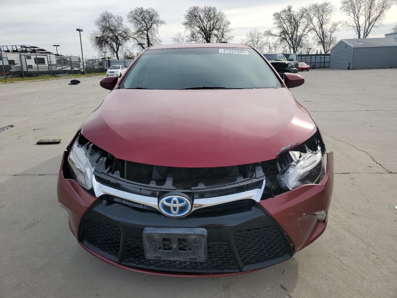 2016 Toyota Camry - Image 5