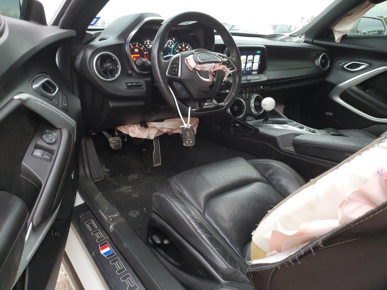 2017 Chevrolet Camaro - Image 8