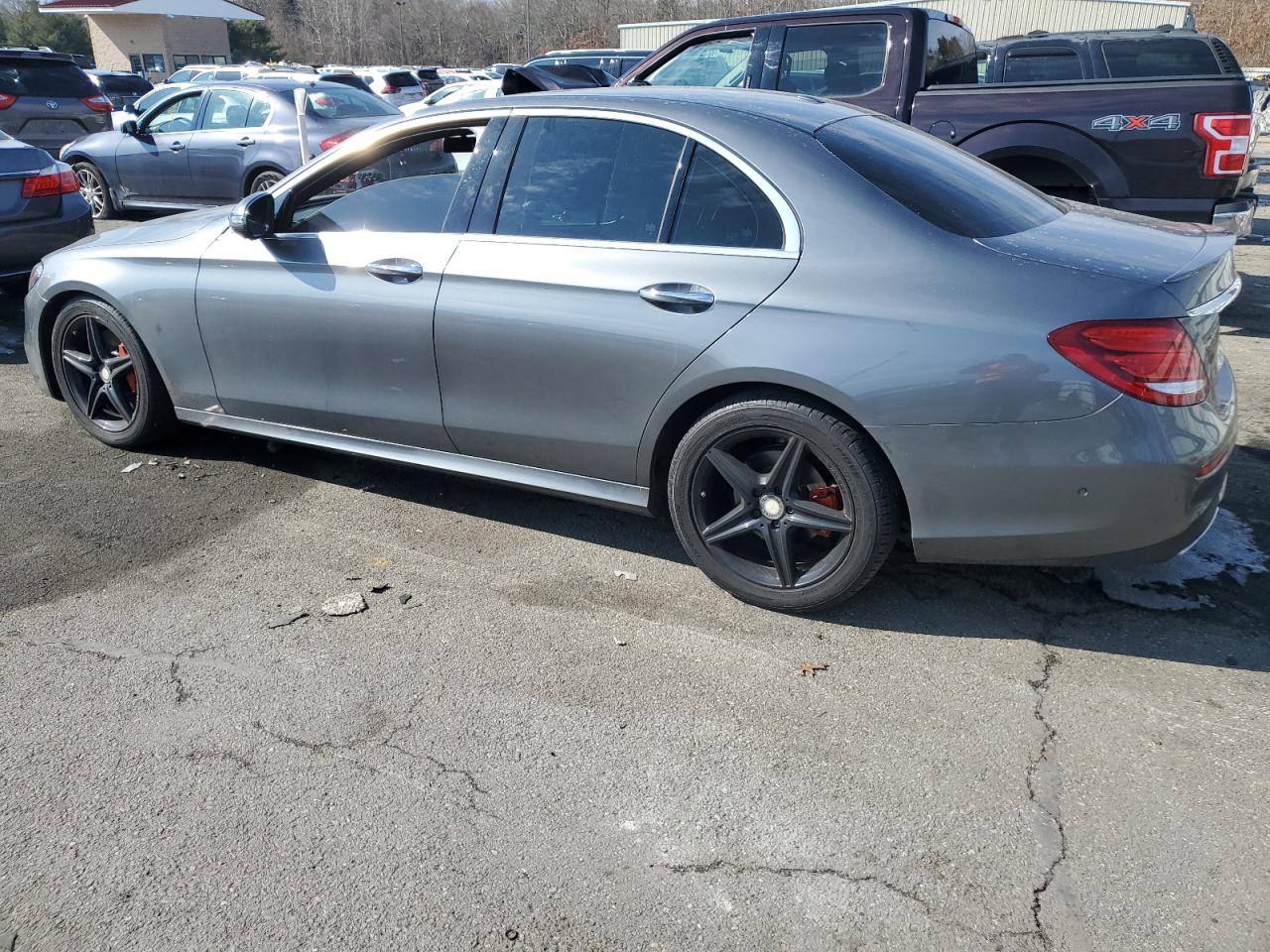 2017 Mercedes-Benz E-klasse - Image 2