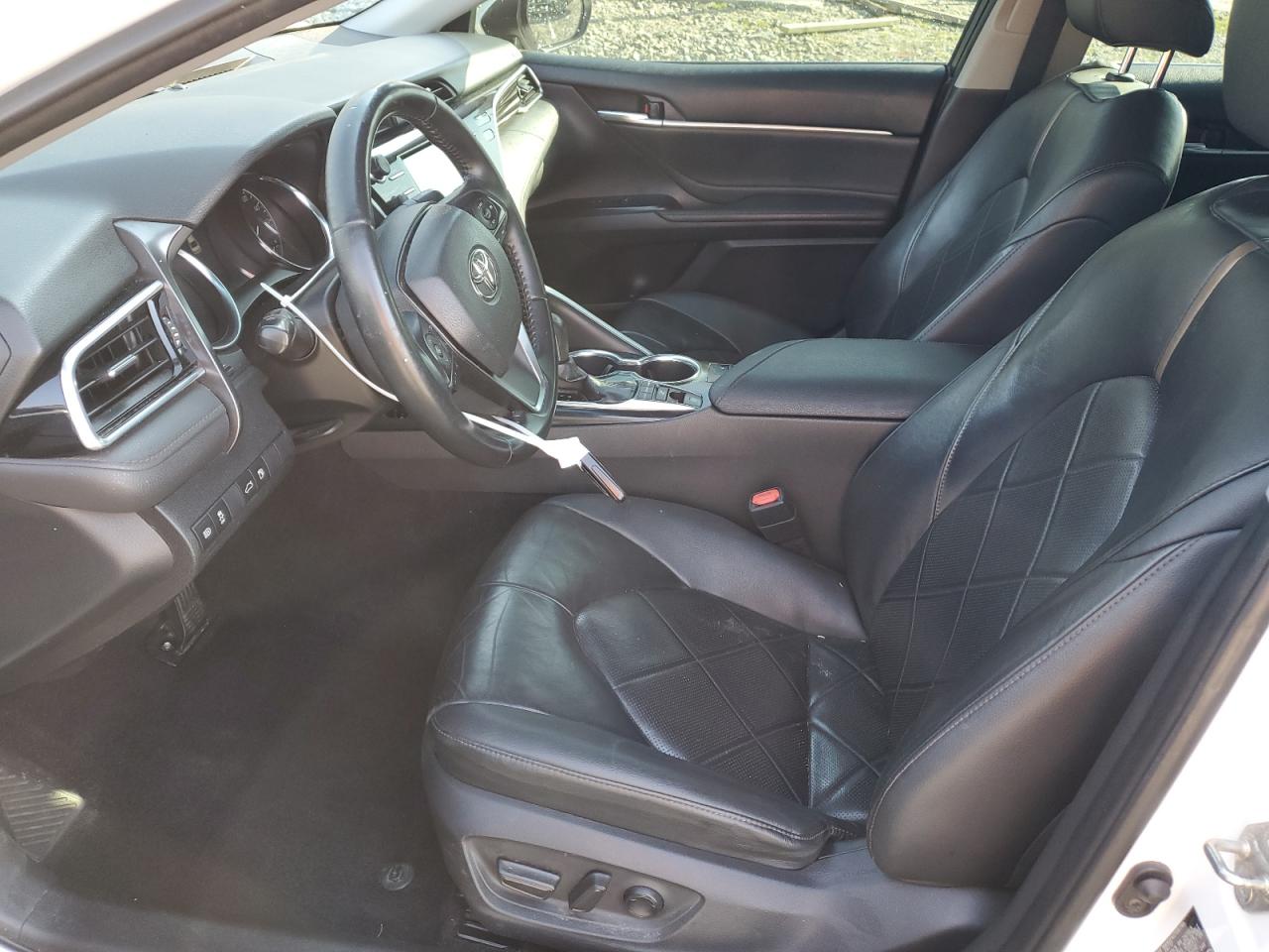 2018 Toyota Camry - Image 7