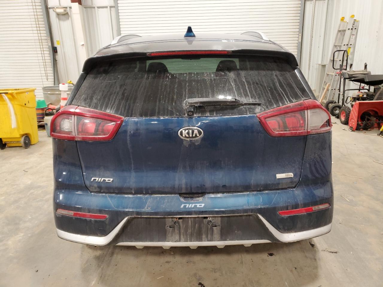 2017 Kia Niro - Image 6