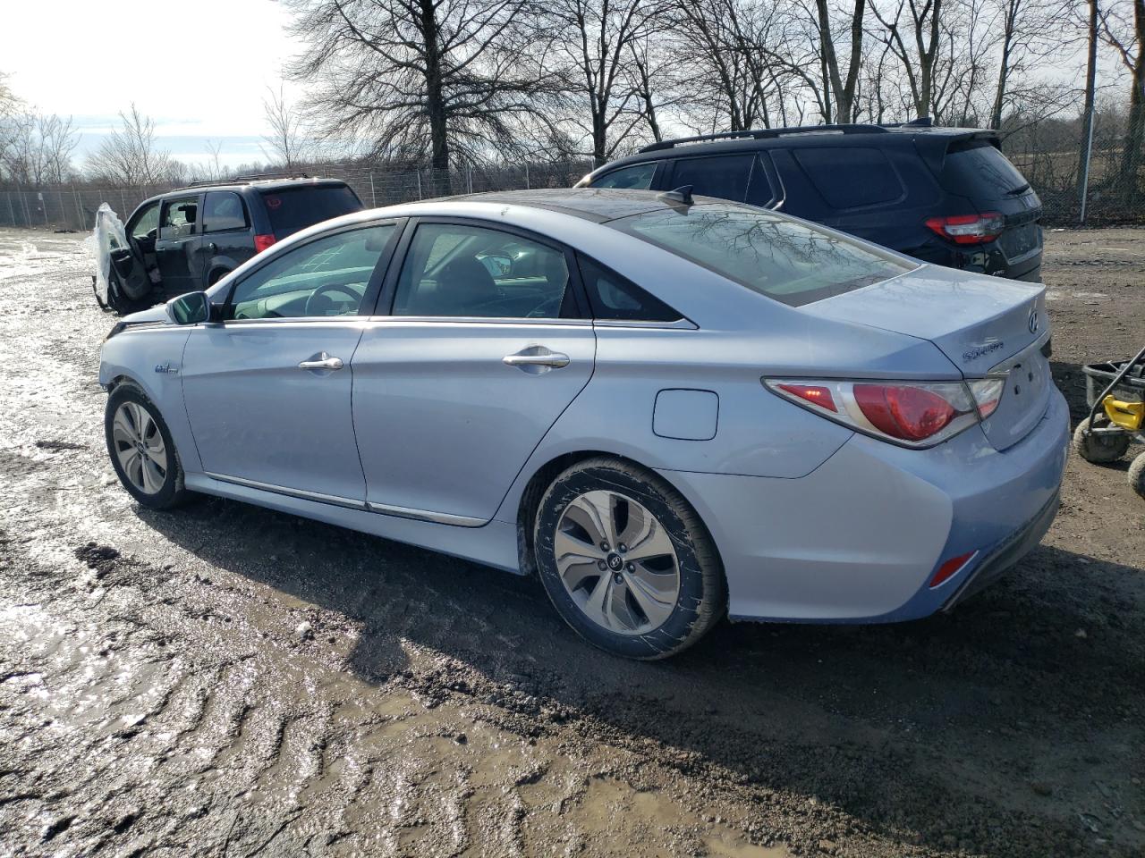 2015 Hyundai Sonata - Image 2