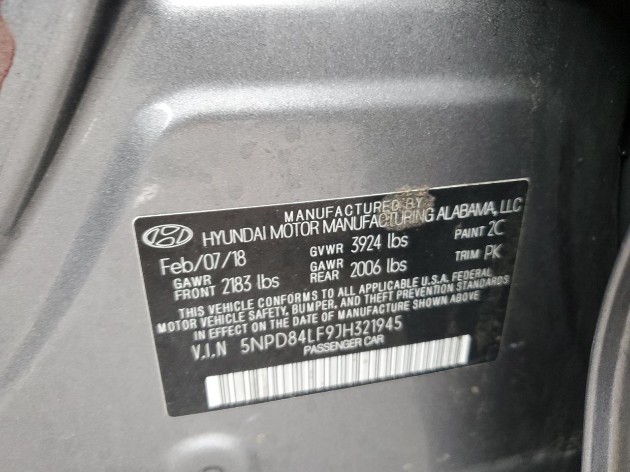 2018 Hyundai Elantra - Image 13
