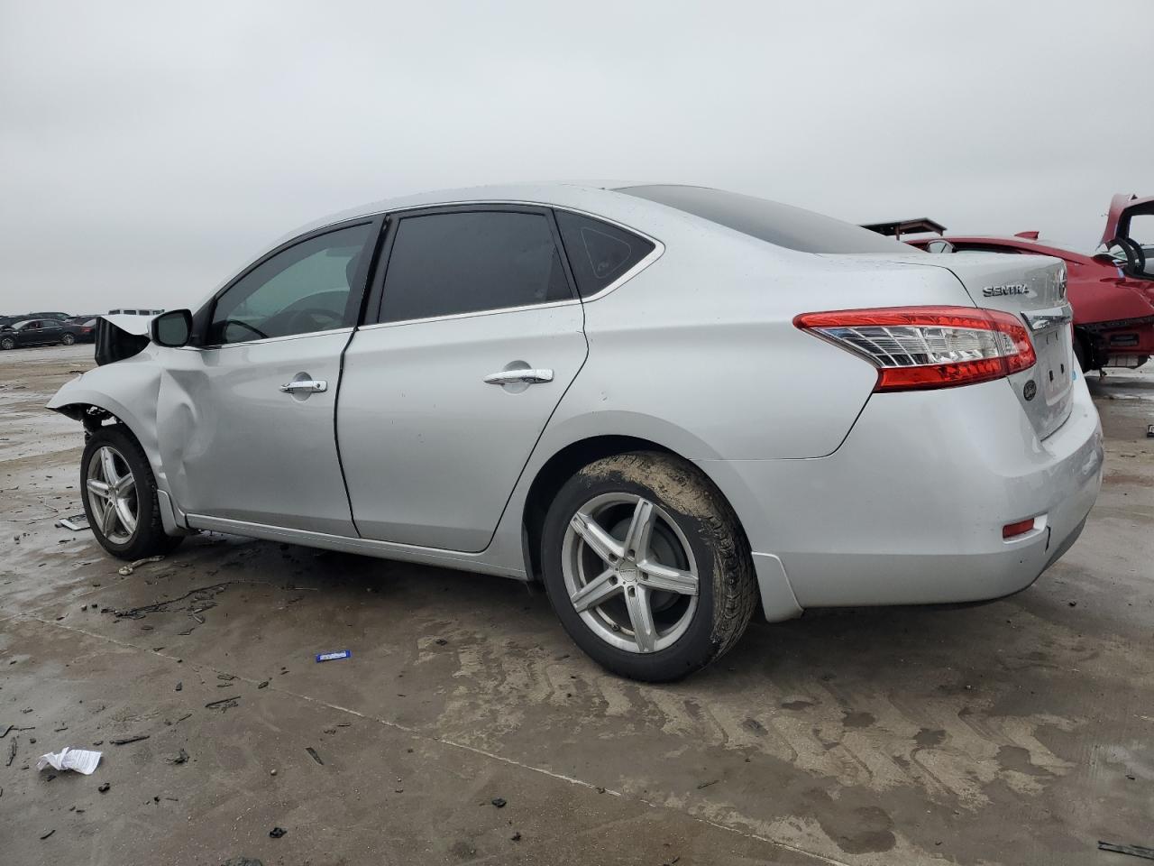 2014 Nissan Sentra - Image 2