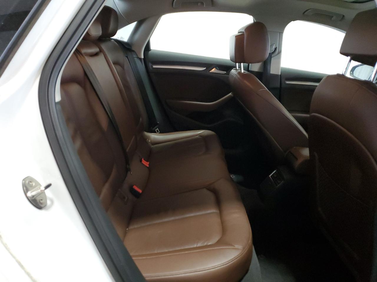 2015 Audi A3 - Image 11
