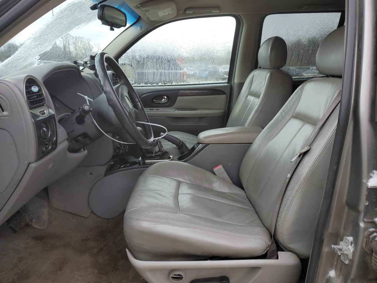 2005 GMC Envoy - Image 7