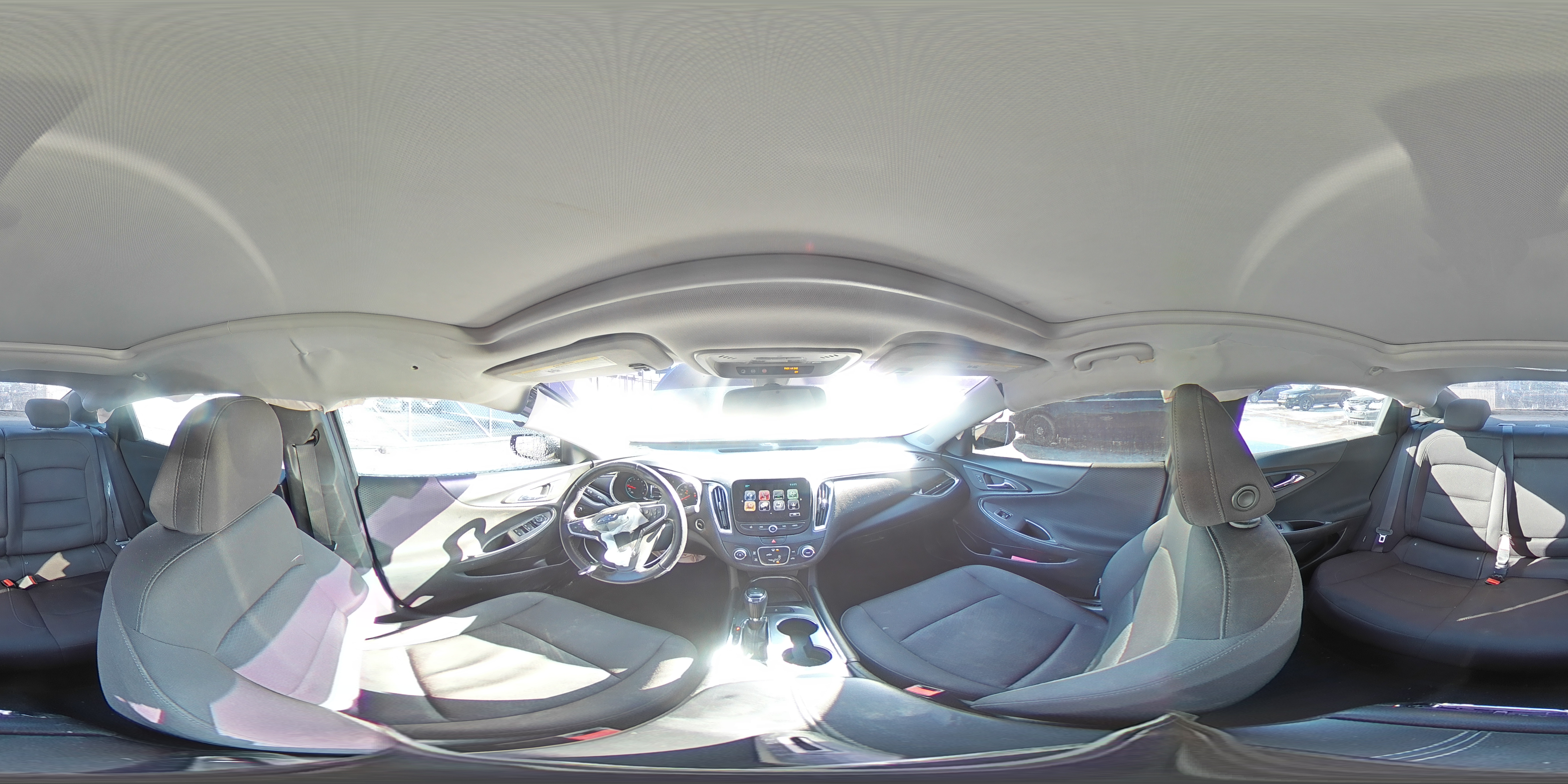 2018 Chevrolet Malibu - Image 13