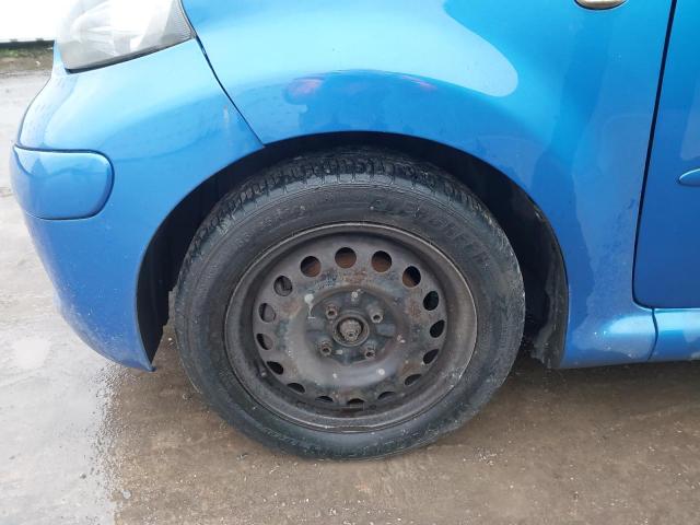 2010 TOYOTA AYGO BLUE