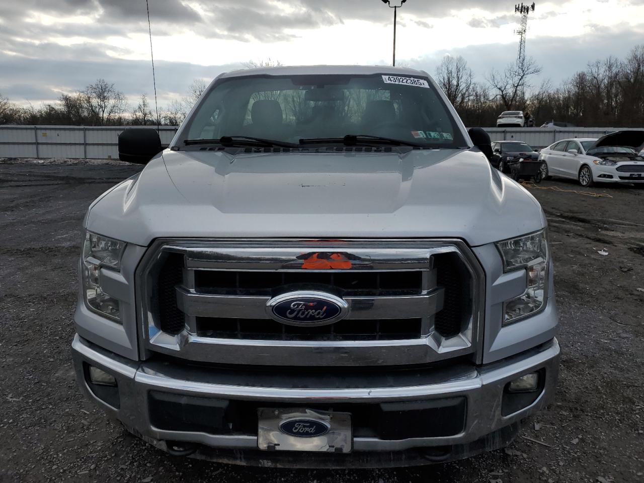 2016 Ford F-150 - Image 5