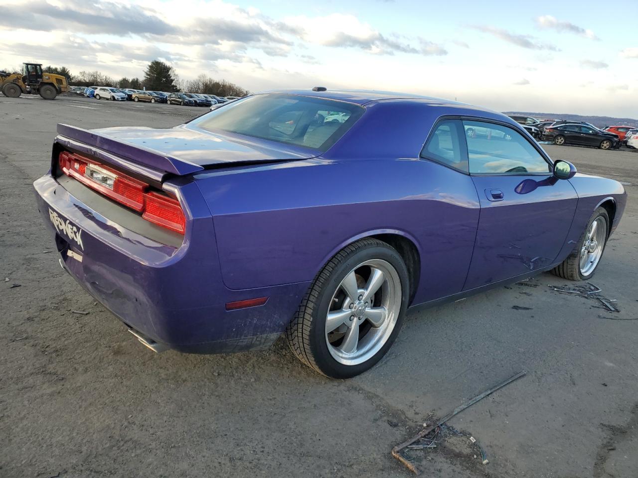 2010 Dodge Challenger - Image 3